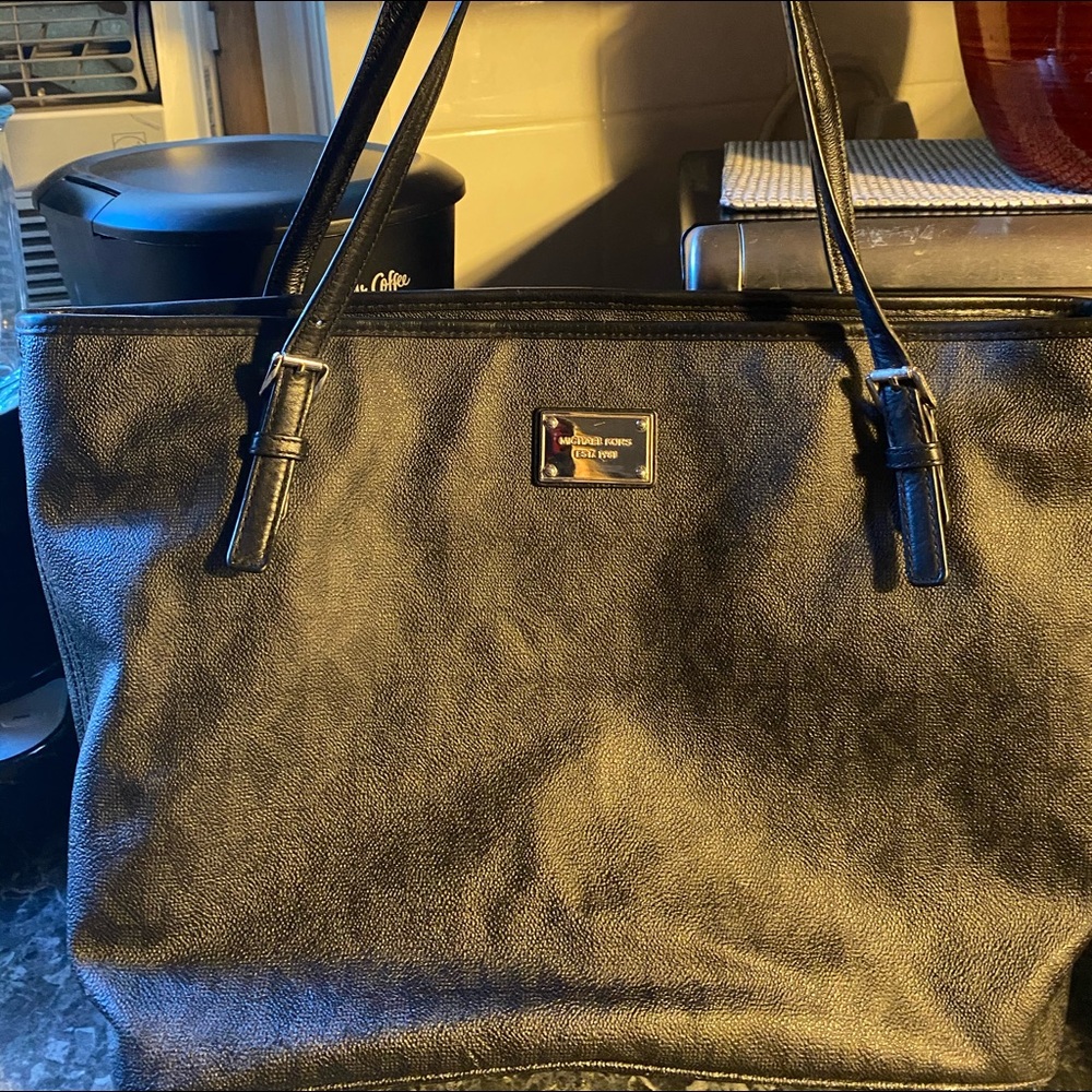 Large size Michael Kors shoulder bag